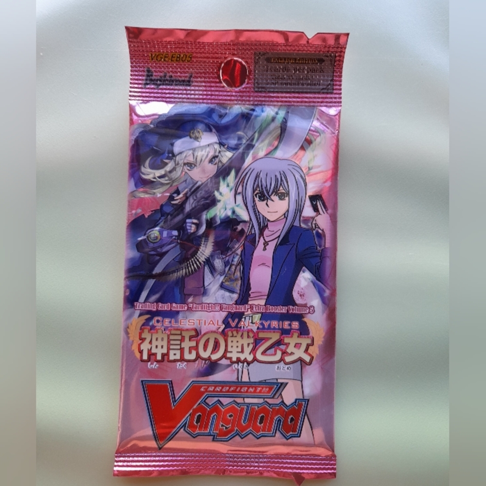 Cardfight Vanguard Celestial Valkyries Booster Pack.